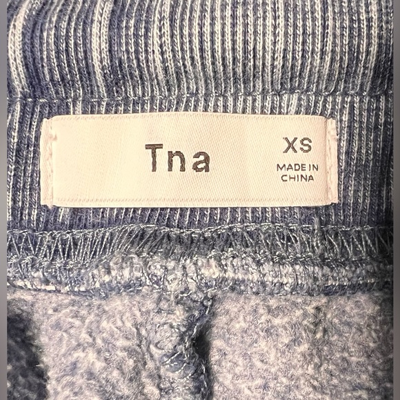 TNA Aritzia JOGGER Sweats DENIM Sweat Pants XS - Picture 4 of 9